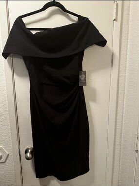 Vince Camuto Black Off-Shoulder Midi Dress